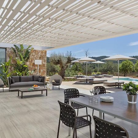 Countryside Villa With Outdoor Space Santa Eularia des Riu Bagian luar foto